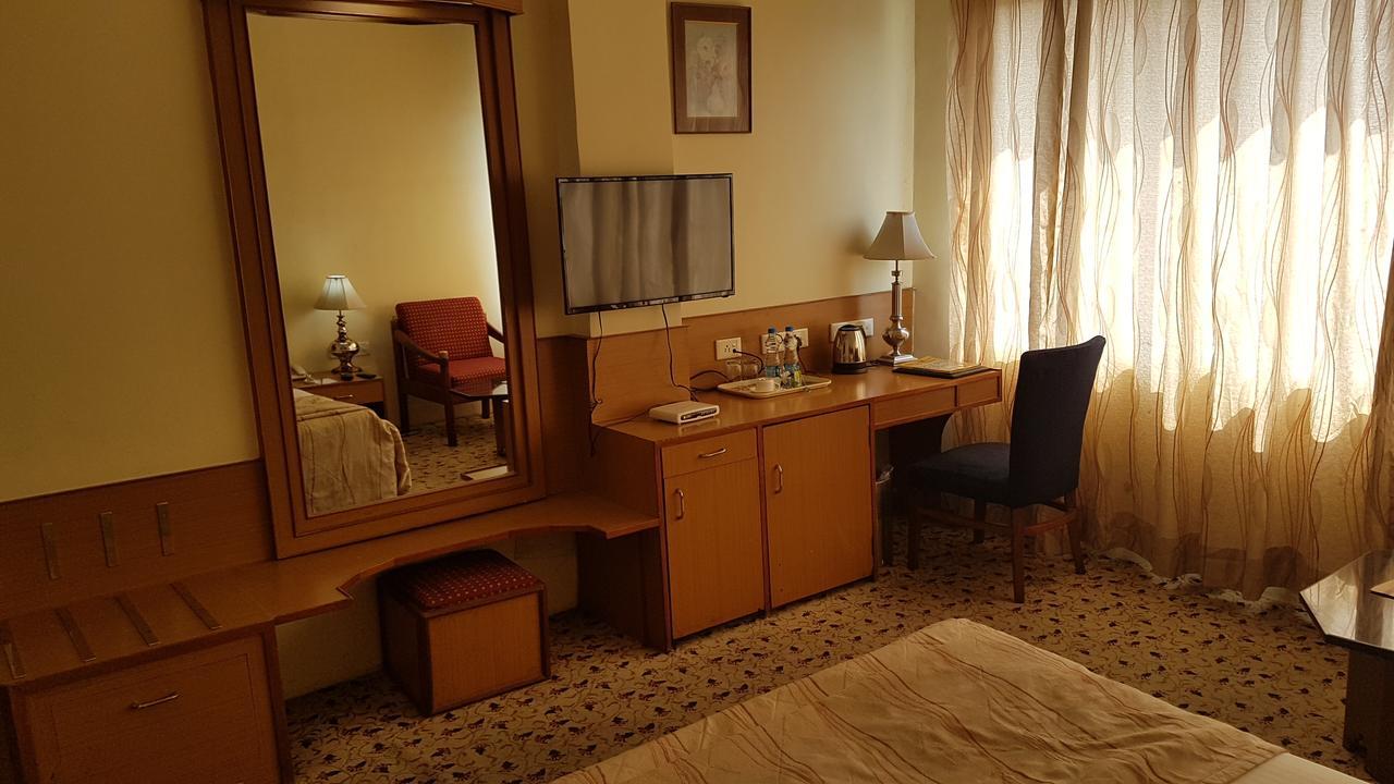 Ohris Baseraa Hyderabad Exterior foto